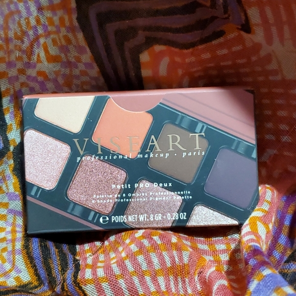 Viseart eyeshadow pallet - Picture 3 of 3